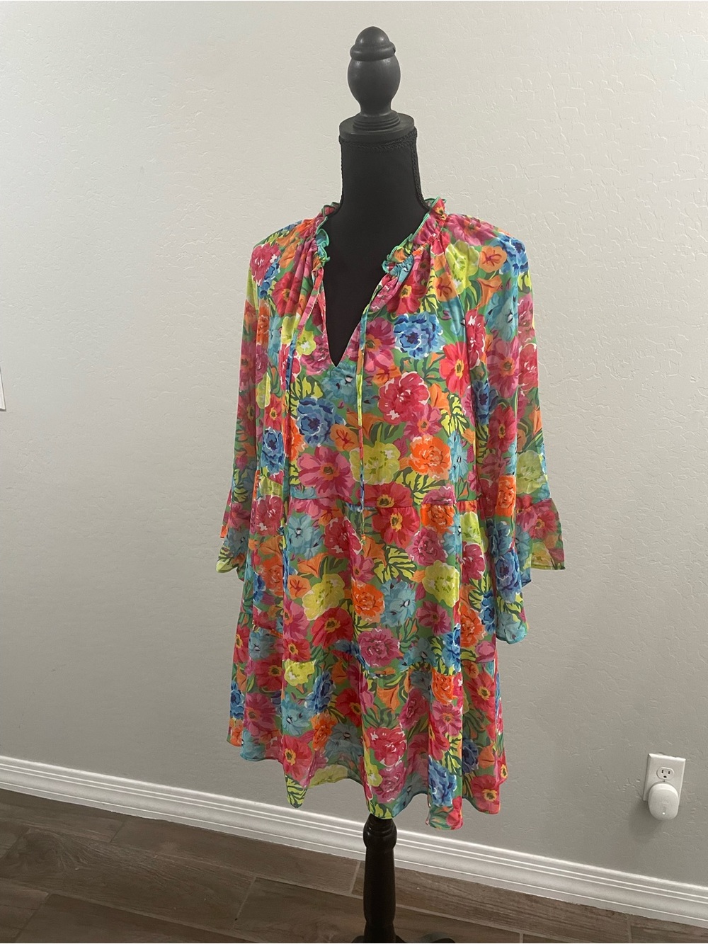 BNWOT Show Me Your MuMu Voila Floral Mini Dress - Picture 4 of 7